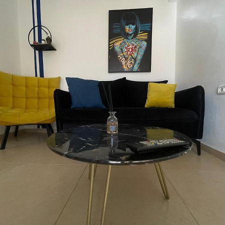 Appartamento דירה על הפארק Beersheba Esterno foto